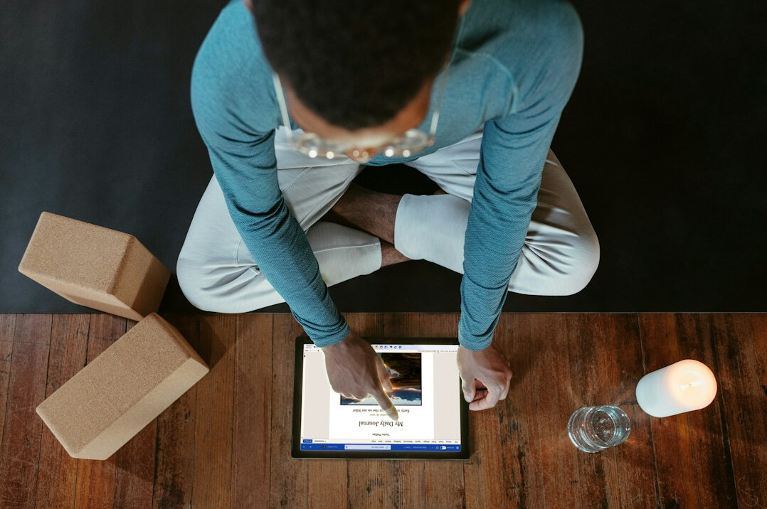 person selling items online